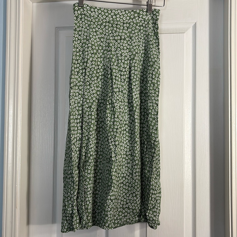 H&M Midi Skirt